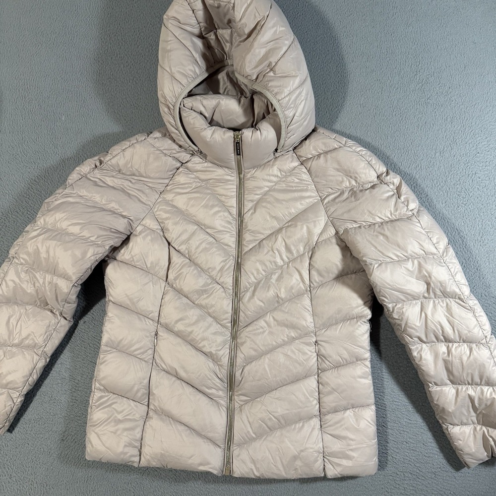 Michael Kors Women's Beige Packable Down Fill‎ Puffer Jacket Size Medium